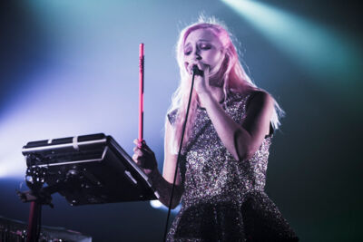 Alice On The Roof @ Ancienne Belgique, picture 13, photographed by Geert Pieters - FrontView Magazine