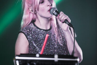 Alice On The Roof @ Ancienne Belgique, picture 15, photographed by Geert Pieters - FrontView Magazine