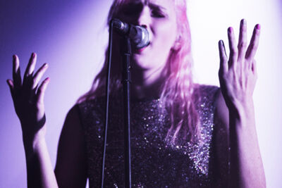Alice On The Roof @ Ancienne Belgique, picture 22, photographed by Geert Pieters - FrontView Magazine