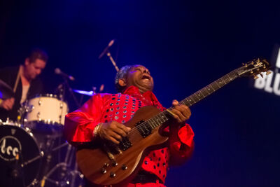 Lil’ Ed and the Blues Imperials @ Blues in Schoten, picture 15, photographed by Marc Verdonck - FrontView Magazine