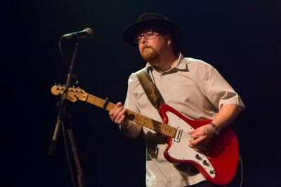 Lil’ Ed and the Blues Imperials @ Blues in Schoten, picture 18, photographed by Marc Verdonck - FrontView Magazine