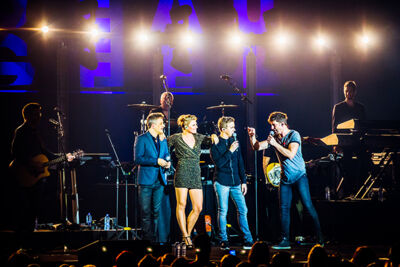 Clouseau & Van Geel @ Lotto Arena, foto 21, foto's door Elke Briers - FrontView Magazine