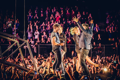 Clouseau & Van Geel @ Lotto Arena, foto 33, foto's door Elke Briers - FrontView Magazine