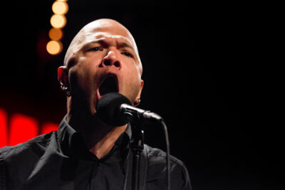Danko Jones @ Trix, picture 13, photographed by Erwin Evrard - FrontView Magazine