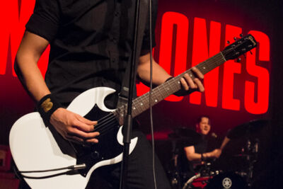 Danko Jones @ Trix, picture 19, photographed by Erwin Evrard - FrontView Magazine