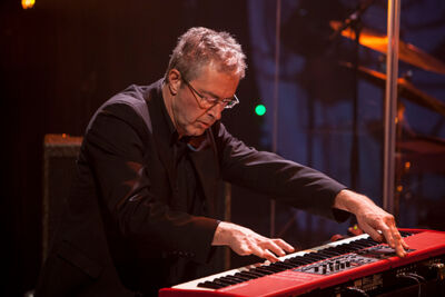 Rick de Leeuw "De parels en de zwijnen" @ De Arenbergschouwburg., picture 9, photographed by Frank Lambrechts - FrontView Magazine