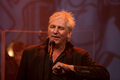 Rick de Leeuw "De parels en de zwijnen" @ De Arenbergschouwburg., picture 11, photographed by Frank Lambrechts - FrontView Magazine