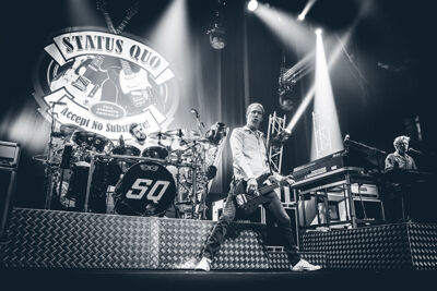 Status Quo @ 013 Tilburg, picture 4, photographed by Elke Briers - FrontView Magazine