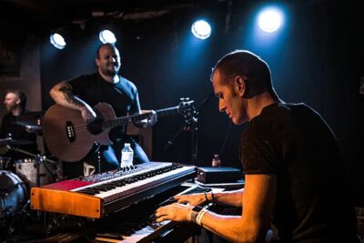 MaidenuniteD @ De Verlichte Geest, picture 17, photographed by Edwin Houdevelt - FrontView Magazine
