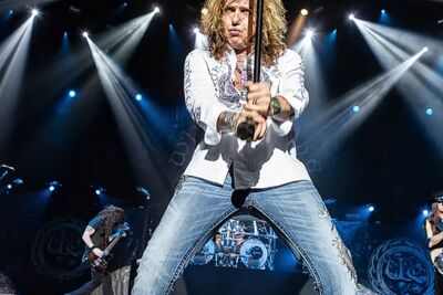 Whitesnake @ Vorst Nationaal, foto 49, foto's door Edwin Houdevelt - FrontView Magazine