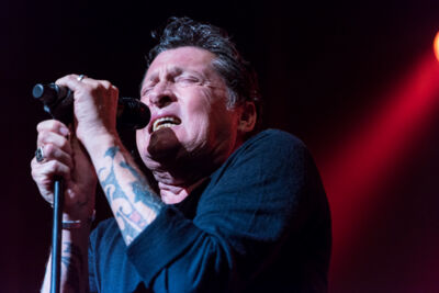 Golden Earring - 50-jarig On The Records jubileum @ Ancienne Belgique, picture 7, photographed by Johan Van Buggenhout - FrontView Magazine