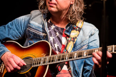 Light of Day Benefiet Trix Antwerpen, picture 10, photographed by Kris Saelen - FrontView Magazine