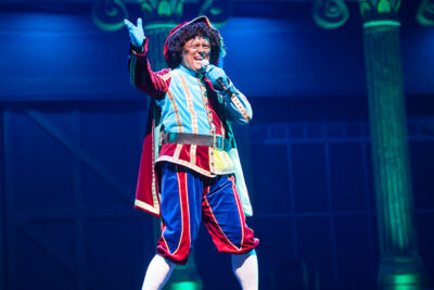 De Grote Sinterklaasshow 2016 @ Sportpaleis, foto 4, foto's door Dimitri Vanlommel - FrontView Magazine