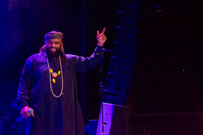 De Jeugd van Tegenwoordig @ Effenaar, picture 5, photographed by Erwin Evrard - FrontView Magazine