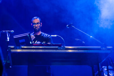 De Jeugd van Tegenwoordig @ Effenaar, picture 6, photographed by Erwin Evrard - FrontView Magazine
