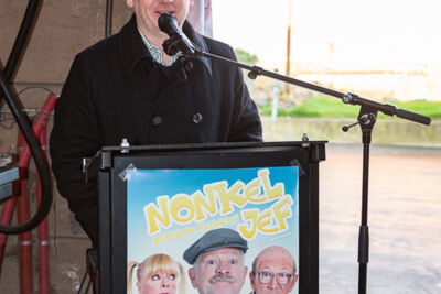 Nonkel Jef - Persconferentie @ Vluchtenburghoeve Aartselaar, picture 2, photographed by Guy Danneels - FrontView Magazine