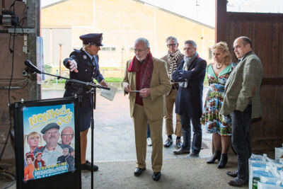Nonkel Jef - Persconferentie @ Vluchtenburghoeve Aartselaar, picture 14, photographed by Guy Danneels - FrontView Magazine