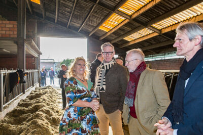 Nonkel Jef - Persconferentie @ Vluchtenburghoeve Aartselaar, picture 50, photographed by Guy Danneels - FrontView Magazine