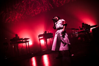The Do @ Ancienne Belgique, picture 11, photographed by Geert Pieters - FrontView Magazine