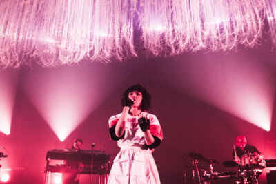The Do @ Ancienne Belgique, picture 12, photographed by Geert Pieters - FrontView Magazine