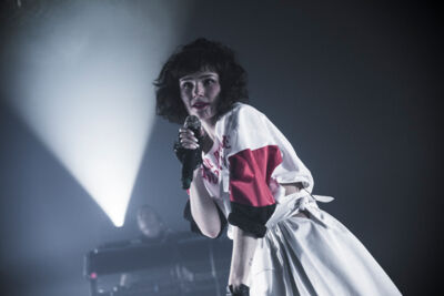 The Do @ Ancienne Belgique, picture 24, photographed by Geert Pieters - FrontView Magazine