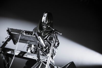 Theodora @ Ancienne Belgique | Support The Do, picture 8, photographed by Geert Pieters - FrontView Magazine