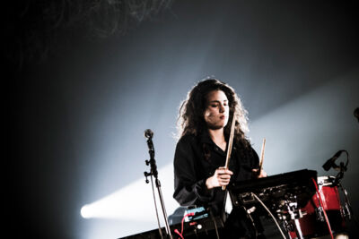 Theodora @ Ancienne Belgique | Support The Do, picture 12, photographed by Geert Pieters - FrontView Magazine