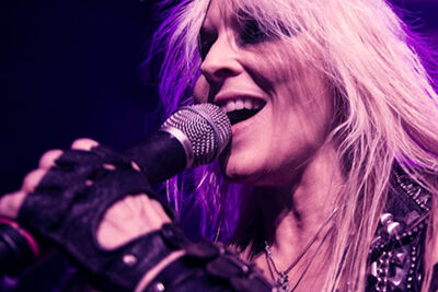 Doro @ Trix, foto 7, foto's door Jef Peeters - FrontView Magazine