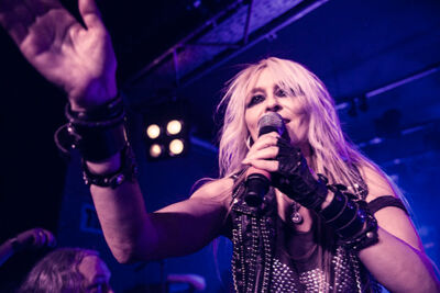 Doro @ Trix, foto 10, foto's door Jef Peeters - FrontView Magazine