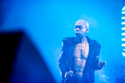 Faithless @ Paleis 12, picture 8, photographed by Kristof Hayen - FrontView Magazine