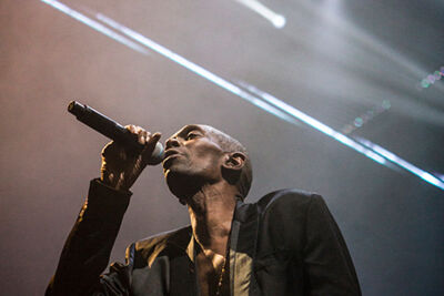 Faithless @ Paleis 12, picture 13, photographed by Kristof Hayen - FrontView Magazine