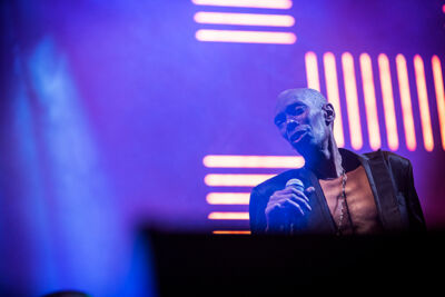 Faithless @ Paleis 12, picture 18, photographed by Kristof Hayen - FrontView Magazine
