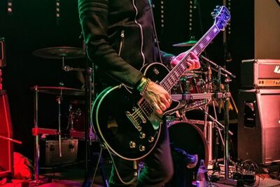 Star Industry @ Rock For Life, foto 11, foto's door Edwin Houdevelt - FrontView Magazine