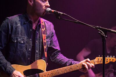 Tom Vanstiphout CD voorstelling "Playing guitar helps" @ Arenbergschouwburg, foto 12, foto's door Frank Lambrechts - FrontView Magazine