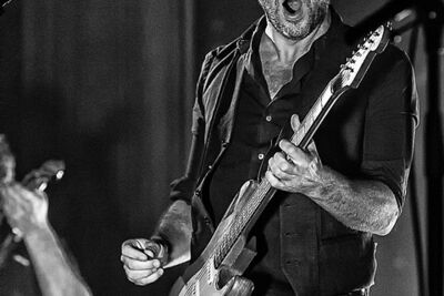 dEUS - Soft Electric Tour @ De Roma, foto 2, foto's door Edwin Houdevelt - FrontView Magazine