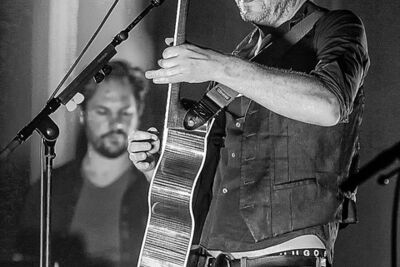 dEUS - Soft Electric Tour @ De Roma, foto 19, foto's door Edwin Houdevelt - FrontView Magazine