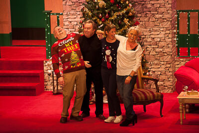 Versieren Met Vieren @ Echt Antwaarps Teater, picture 6, photographed by Goele Bormans - FrontView Magazine