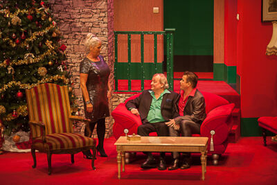 Versieren Met Vieren @ Echt Antwaarps Teater, picture 26, photographed by Goele Bormans - FrontView Magazine