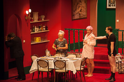 Versieren Met Vieren @ Echt Antwaarps Teater, picture 41, photographed by Goele Bormans - FrontView Magazine