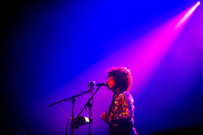 Roseau @ Ancienne Belgique, picture 9, photographed by Kristof Hayen - FrontView Magazine