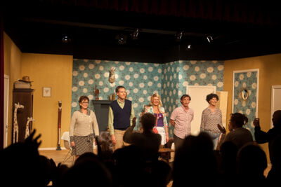 Van kwaad naar erger @ EWT Theater, foto 1, foto's door Goele Bormans - FrontView Magazine