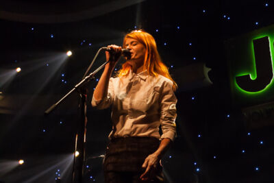 Joe Live met Axelle Red @ Joe FM, picture 6, photographed by Alex Wyckmans - FrontView Magazine