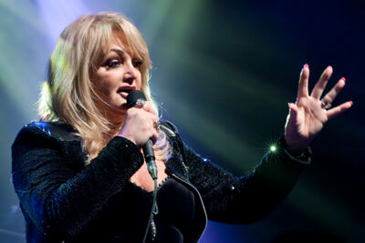 Chris Thompson, Bonnie Tyler & Koen Buyse @ Het Depot, picture 13, photographed by Paul Nouwen - FrontView Magazine