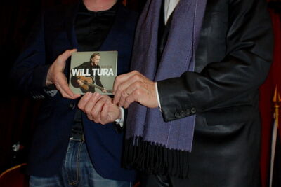 CD voorstelling Will Tura "Klein Geluk" @ stadhuis Brussel, picture 11, photographed by Peter Minnebo - FrontView Magazine
