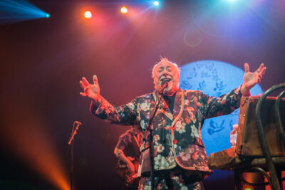 Urbanus & De Fanfaar @ Ancienne Belgique, foto 4, foto's door Jan van Hecke - FrontView Magazine