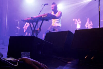 Nahko and Medicine for the People + Kim Churchill Ancienne Belgique, picture 14, photographed by Lieselore Van Hertum - FrontView Magazine