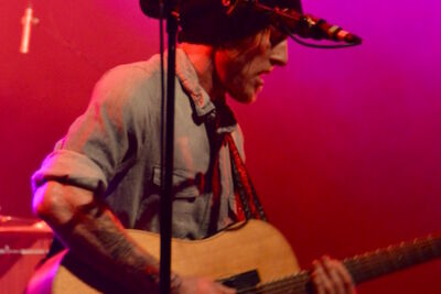 Nahko and Medicine for the People + Kim Churchill Ancienne Belgique, picture 32, photographed by Lieselore Van Hertum - FrontView Magazine