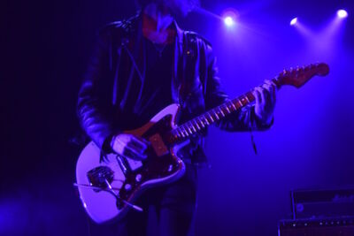 The Maccabees + Johnny Lloyd, picture 12, photographed by Lieselore Van Hertum - FrontView Magazine