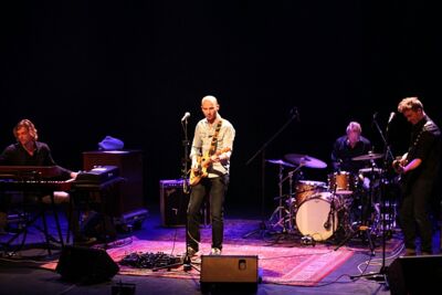 Tom van Stiphout, "Playing Guitar Helps" @ CC Meeuwen, picture 7, photographed by Heidi Elen - FrontView Magazine