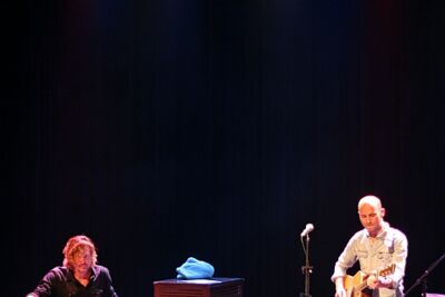 Tom van Stiphout, "Playing Guitar Helps" @ CC Meeuwen, picture 9, photographed by Heidi Elen - FrontView Magazine